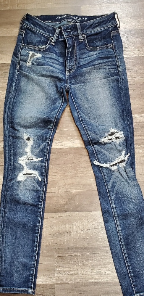 Dark wash ripped Jeggings